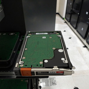 Hard <b>Drive</b> 005053141 D3-2s10-1200 Sas for Unity 300 400 500 600 Server Hdd D3-2s10-1200 005053141 D3-2s10-1200 - Product Image 3