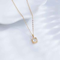 Collana con Pendente in Oro Giallo 18K con Diamante Coltivato in Laboratorio Taglio Principessa, Gioiello Minimalista Prismatico alla Moda per Donne