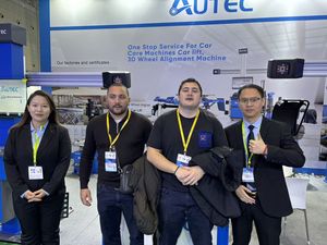 Universele 3D Digitale Wieluitlijnapparaat Garage Uitrusting Auto Reparatie AUTEC ATW-A30 Wieluitlijnapparaat 220V Stroomvoorziening 12-Maanden Garantie - Product Image 3