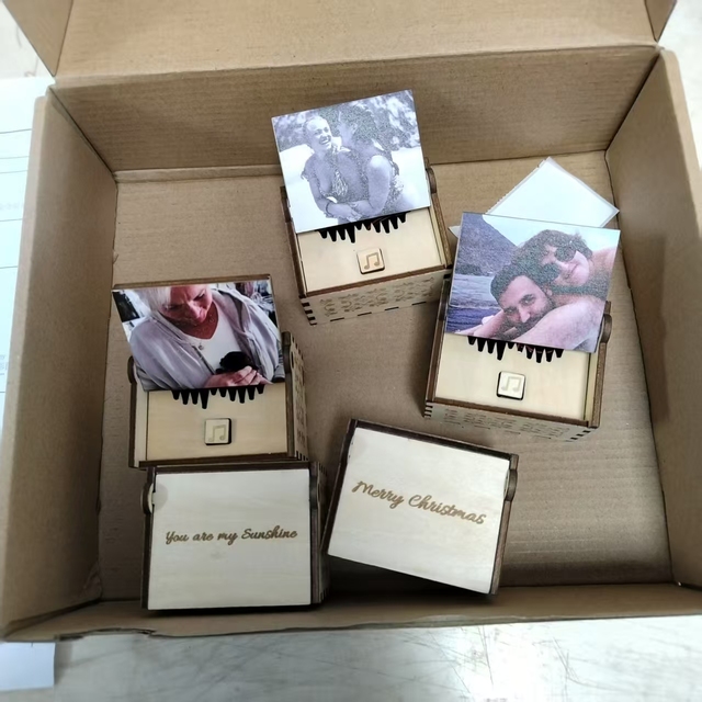 Factory Direct Factory New Design Wooden Battery Operated Music Box Custom Voice Record Box Mystery Box Electronics Music Box Sp