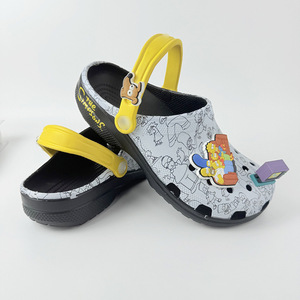<span class=keywords><strong>Crocs</strong></span> Simpsons Burger Shop, style Croc, respirants, imperméables, en EVA, unisexes, style parent-enfant, sandales de plage antidérapantes pour enfants, 2 cm - Product Image 2