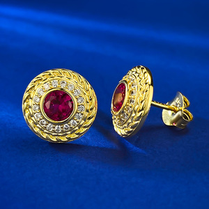 Pendientes <span class=keywords><strong>de</strong></span> moda <span class=keywords><strong>de</strong></span> tesoro rojo <span class=keywords><strong>de</strong></span> diamante nuevo europeo y americano transfronterizo para mujer, Edad Media, joyería Retro para mujer - Product Image 2