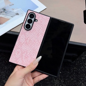Étui de protection luxueux à motif serpent pour <span class=keywords><strong>Samsung</strong></span> Z Fold 7, compatible avec les écrans pliables Z Fold 6 et 5 - Product Image 1