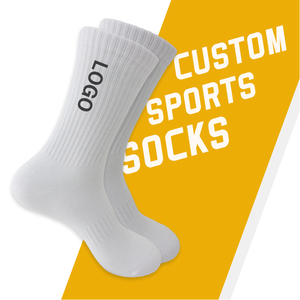 Chaussettes de sport noires de compression en gros pour hommes, idéales pour la course et le basketball - Product Image 3