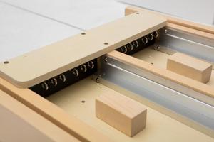 Lit <span class=keywords><strong>de</strong></span> Pilates professionnel pour l'alignement du tronc, avec double rail en bois et échelle coulissante bidirectionnelle - Product Image 2