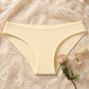 Culottes Bikini Femme en Coton Tricoté Côtelé Couleur Unie Taille Moyenne Respirantes Confortables Douces Extensibles Vente en Gros - Product Image 2