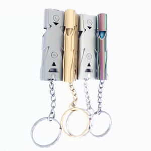 Sifflet de survie à double tube en acier inoxydable, porte-clés, sifflet de sécurité d'urgence à décibels élevés, accessoire de camping en plein air - Product Image 3