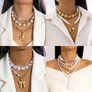 Collana Punk di Tendenza per Donne, Placcata in Oro <span class=keywords><strong>con</strong></span> Perline e Ciondolo a Forma di Cuore <span class=keywords><strong>con</strong></span> Catene di Perle, Gioielli alla Moda - Product Image 1