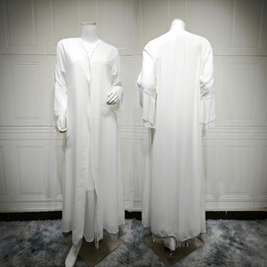 Abito Musulmano Tradizionale 221 in Chiffon Bianco con Pizzo, Cardigan Islamico Modesto per Donne - Product Image 5