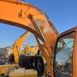 Excavatrice Hyundai 210w-95 d'occasion, 21 tonnes, moteur Cummins, faible nombre d'heures de fonctionnement, haute qualité, prix abordable, avec inspection vidéo - Product Image 2