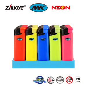MK importations de cigarettes commerce autres briquets et accessoires pour fumeurs chargeur briquet au butane personnalisé briquets électroniques à gaz - Product Image 2
