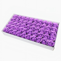 Boîte de 50 têtes de roses artificielles en savon, parfumées, pour mariage, fête, décoration florale