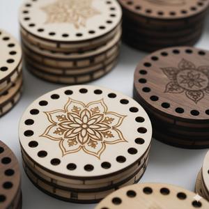 Posavasos <span class=keywords><strong>de</strong></span> Madera Ecológica, Base Redonda <span class=keywords><strong>de</strong></span> Madera <span class=keywords><strong>de</strong></span> Tilo para Cesta <span class=keywords><strong>de</strong></span> Ganchillo, Base y Tapa con Base para Posavasos para Proyectos <span class=keywords><strong>de</strong></span> Bricolaje - Product Image 3