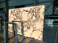 Dalle de quartzite translucide moderne de luxe, pierre rétroéclairée, pour comptoir de bar, plan de toilette, plan de travail de cuisine, fond de télévision, éclairage LED pour villa