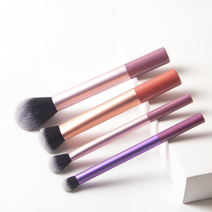 Nhà Máy Giá Bán Buôn Xách Tay Trang Điểm Công Cụ Với Trang Điểm Miếng Bọt Biển 4Pcs <span class=keywords><strong>Make</strong></span> <span class=keywords><strong>Up</strong></span> Bàn Chải Thiết Lập Cho Phụ Nữ - Product Image 5