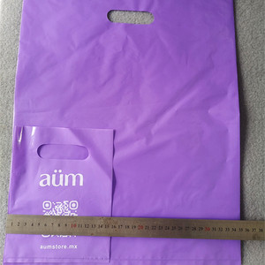 Stampa personalizzata Logo di alta qualità sacchetto di plastica HDPE imballaggio in plastica fustellato maniglia borsa per il trasporto - Product Image 6