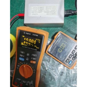 คีย์ไซท์/เอจิเลนท์ U1273A มัลติมิเตอร์แบบดิจิตอลแบบพกพา, 4 หลัก, IP54, จอแสดงผล OLED HH - Product Image 2