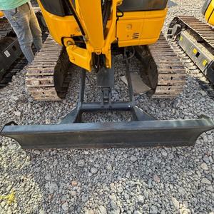 Excavadora Kumatsu PC35 Usada de Fábrica Original de Alta Calidad, en Excelentes Condiciones, Excavadora Kumatsu PC35 de Segunda Mano a Precio Económico - Product Image 5