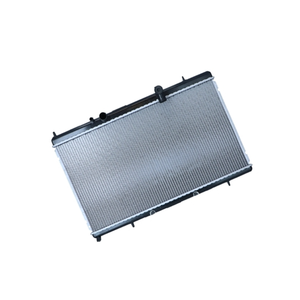 Radiateur de réservoir d'eau 1330K8 133346 1330.K8 1333.46 pour Peugeot 407 <span class=keywords><strong>Citro</strong></span>ën C5 C6 3.0 - Product Image 3