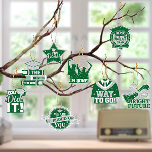 Adornos colgantes para graduación, decoraciones de papel para fiesta de graduación, pegatinas de pared, diseño verde y blanco - Product Image 1