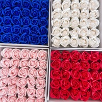 Fleur de Bain Artificielle 50pcs Par Boîte Rose 3 Couches Fleurs de Savon 5cm Tête Mousse Savon Fleur Roses pour Mariage et Saint Valentin