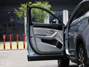 Auto Chino de Nueva Energía de Alta Calidad, Pius 15 Híbrido, BYD Song Plus SUV 1.5L <span class=keywords><strong>El</strong></span>éctrico Automático, ACC, Cámara Trasera, Colores Oscuros - Product Image 6