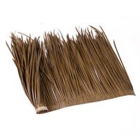 Toiture en chaume artificielle ignifuge simulée, vente en gros de feuilles de palmier synthétiques artificielles, tuiles de toiture en chaume