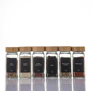Pot de rangement carré miniature personnalisé pour cuisine, 4 oz, récipient à épices, pot à poivre et piment en verre avec couvercle doseur - Product Image 4
