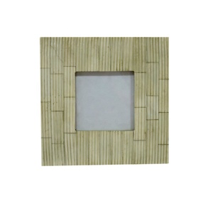 Amazon Vente Cadre photo élégant en résine Cadre en bois de forme carrée pour la décoration intérieure et l'utilisation du bureau Porte-photo décoratif - Product Image 3