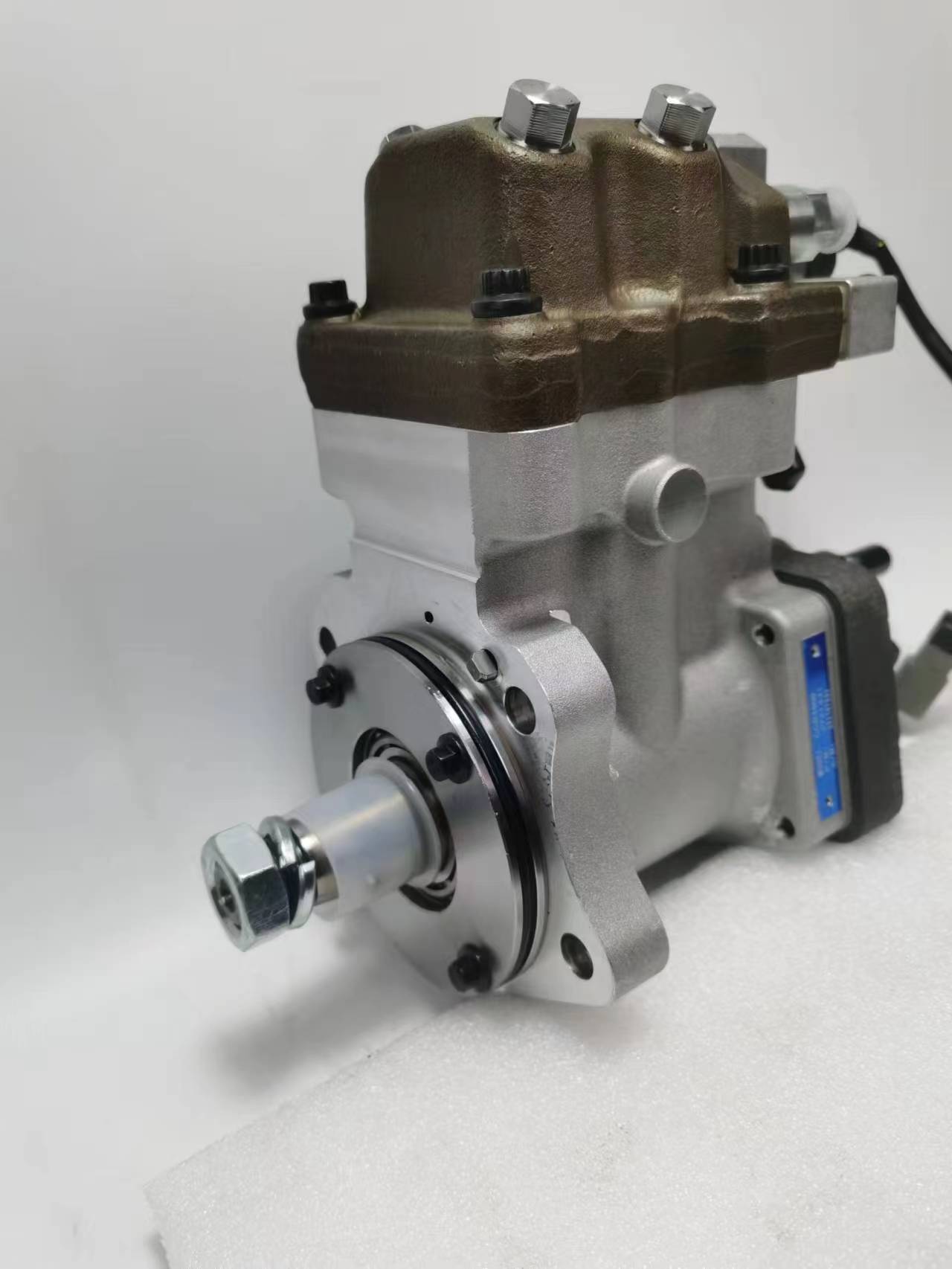 NEW Fuel injection pump 3973228 4921431 for Cummins Isle 9.5  L8.9 G8.3 6C8.3 QSC8.3 CM554  common rail pump 3973228 4921431