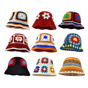 Gorro de pescador de punto de invierno con flores huecas personalizado al por mayor gorro de pescador de <span class=keywords><strong>ganchillo</strong></span> hecho <span class=keywords><strong>a</strong></span> mano de alta calidad - Product Image 4