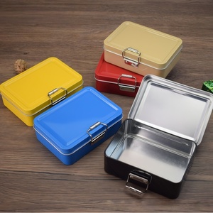 Boîte <span class=keywords><strong>en</strong></span> étain à rabat à bouton unique, mini boîte <span class=keywords><strong>en</strong></span> métal portable avec boucle de carte, conteneur de rangement pour bougies, matériaux recyclés, personnalisable - Product Image 1