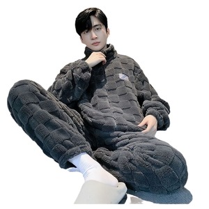 <span class=keywords><strong>Pigiama</strong></span> da <span class=keywords><strong>Uomo</strong></span> Ispessito Moda Inverno Direttamente dalla Fabbrica in Caldo e Comodo <span class=keywords><strong>Pile</strong></span> Corallo Indumento Casual da Casa - Product Image 5