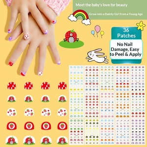 Adesivi per Unghie Personalizzati 3D con Frutta, Animali, Stelle, Decorazioni Fai-da-Te per Bambine e Bimbe - Product Image 3