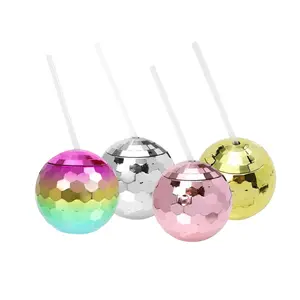 20oz Coloré En Plastique Disco Flash Ball Cocktail Tasse Argent Disco Ball Set Tasse À Boire Avec Couvercle Et Paille