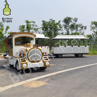 Train de voyageurs électrique de haute qualité Train sans rail électrique de grande capacité sur la route Train touristique prendre passager pour la visite
