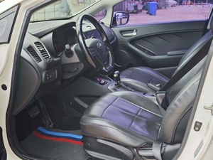 Vente chaude KIYA 2015 Voiture d'<span class=keywords><strong>occasion</strong></span> pas chère Voiture à conduite à gauche pour adulte <span class=keywords><strong>Prix</strong></span> bas - Product Image 4