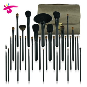 Usine professionnelle Personnalisée Outil Fondation Fard À Paupières <span class=keywords><strong>Crayon</strong></span> À Lèvres 32 PIÈCES Maquillage Brosse Ensemble - Product Image 1
