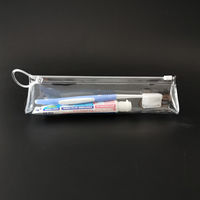 Chine livraison rapide taille personnalisée en plastique transparent fermeture éclair pochette debout nouveau Triangle conception PVC thermoscellage poignée cadeau sac bas quantité minimale de commande