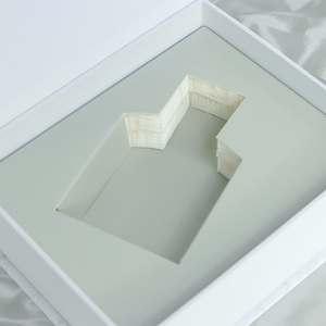Custom Logo White Rigid Cardboard Magnetic Gift Box Book Shape with Embossing for Loose Powder <b>Face</b> Cream Nail <b>Polish</b> Oil & Eye - Product Image 4