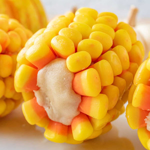 फल स्वाद एचएसीसीपी/बीआरसी/हलाल प्रमाणित के साथ कोब कार्टून आकार पर OEM कस्टम प्यारा और मजेदार DIY कैंडी कॉर्न - Product Image 3