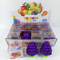 Druivencluster Knijp-speeltje, Langzaam opkomende TPR-blok gevulde fidget toy, Realistisch fruitvormig stressverlichtend cadeau