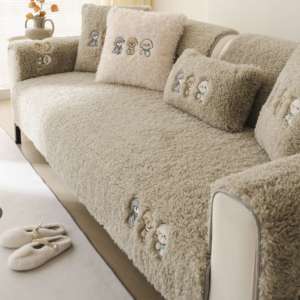 Coussin de <span class=keywords><strong>canapé</strong></span> en peluche de dessin animé épaissi coussin de siège d'hiver housse antidérapante <span class=keywords><strong>pour</strong></span> canapés en cuir - Product Image 4