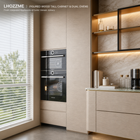 Armoires de cuisine modulaires en placage de sycomore sur mesure, coins arrondis, verre rétroéclairé ambré, marbre Calacatta, fabricant OEM ODM