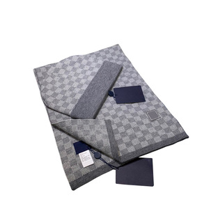 Conjunto de <span class=keywords><strong>Bufanda</strong></span> y <span class=keywords><strong>Gorro</strong></span> de Diseño para <span class=keywords><strong>Hombre</strong></span>, Otoño/Invierno, Ecológico, 100% Algodón, Cálido, Tejido Jacquard, <span class=keywords><strong>Bufanda</strong></span> Larga con Patrón de Personajes - Product Image 6