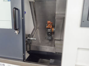 高精度数控自动车床价格Tck25y Tornos出售金属数控斜床/斜床车床车床 - Product Image 6