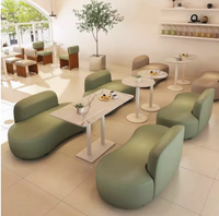Ensemble de mobilier de restaurant commercial de luxe, tables et chaises en bois pour salle à manger, utilisation dans les cafés, restaurants