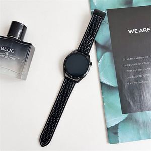 Correa de Reloj Magnética Universal, Transpirable, con Orificios, Suave, de Repuesto para Relojes Inteligentes <span class=keywords><strong>Huawei</strong></span> GT5/GT4/GT3, Samsung, Honor, Garmin - Product Image 6