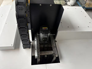 Fresadora Vertical de Tres Ejes VMC-215, Centro de Mecanizado de Sobremesa, Control DELEM, 220V, Motor Automático, Alta Precisión - Product Image 4