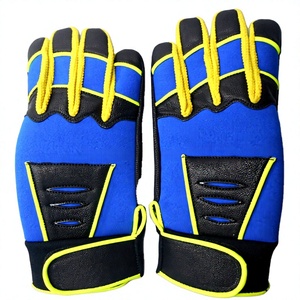 ถุงมือเบสบอลมืออาชีพสำหรับผู้ใหญ่ รุ่นโปร สไตล์เมเปิ้ล หนังวัวแท้ สีและโลโก้ปรับแต่งได้ สำหรับมือซ้าย/ขวา ระบายอากาศได้ดี - Product Image 1